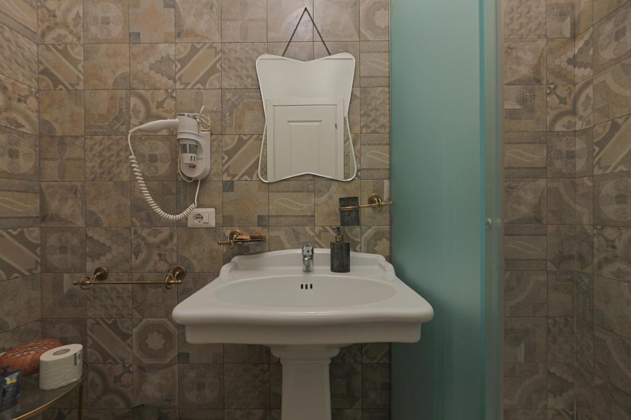 Art House Suites56 Via Del Babuino 56 Rome Luaran gambar